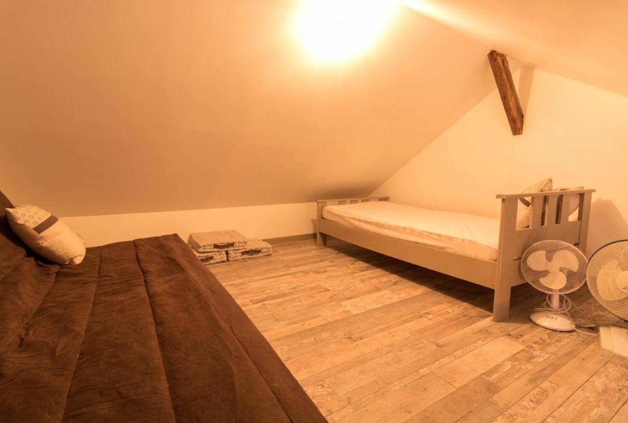 Maison Entre Campagne Et Foret Aspret-Sarrat Kültér fotó