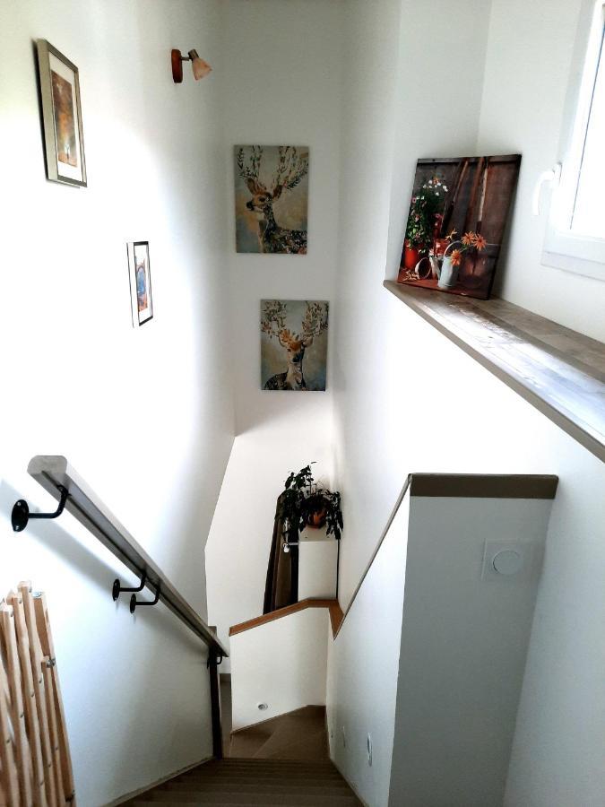 Maison Entre Campagne Et Foret Aspret-Sarrat Kültér fotó